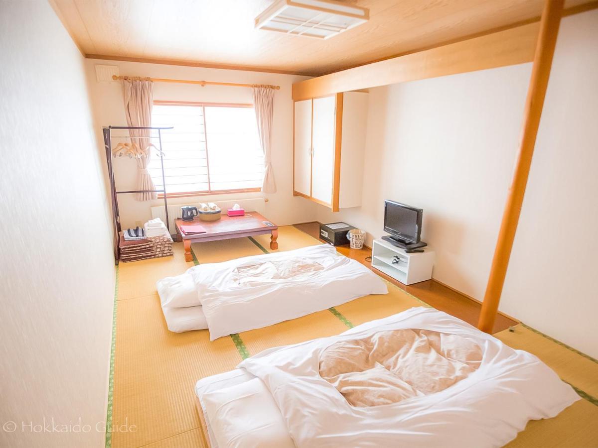 Rusutsu Lodges Pension Lilla Huset Niseko Exterior photo